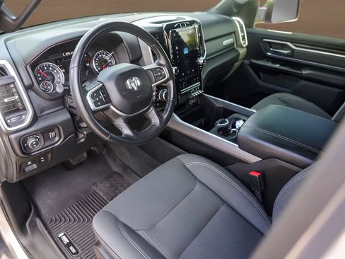 Used 2022 RAM 1500 Big Horn AWD/4WD image 10