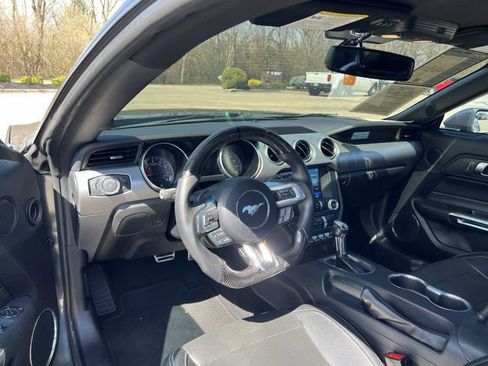 Used 2019 Ford Mustang GT Premium image 10