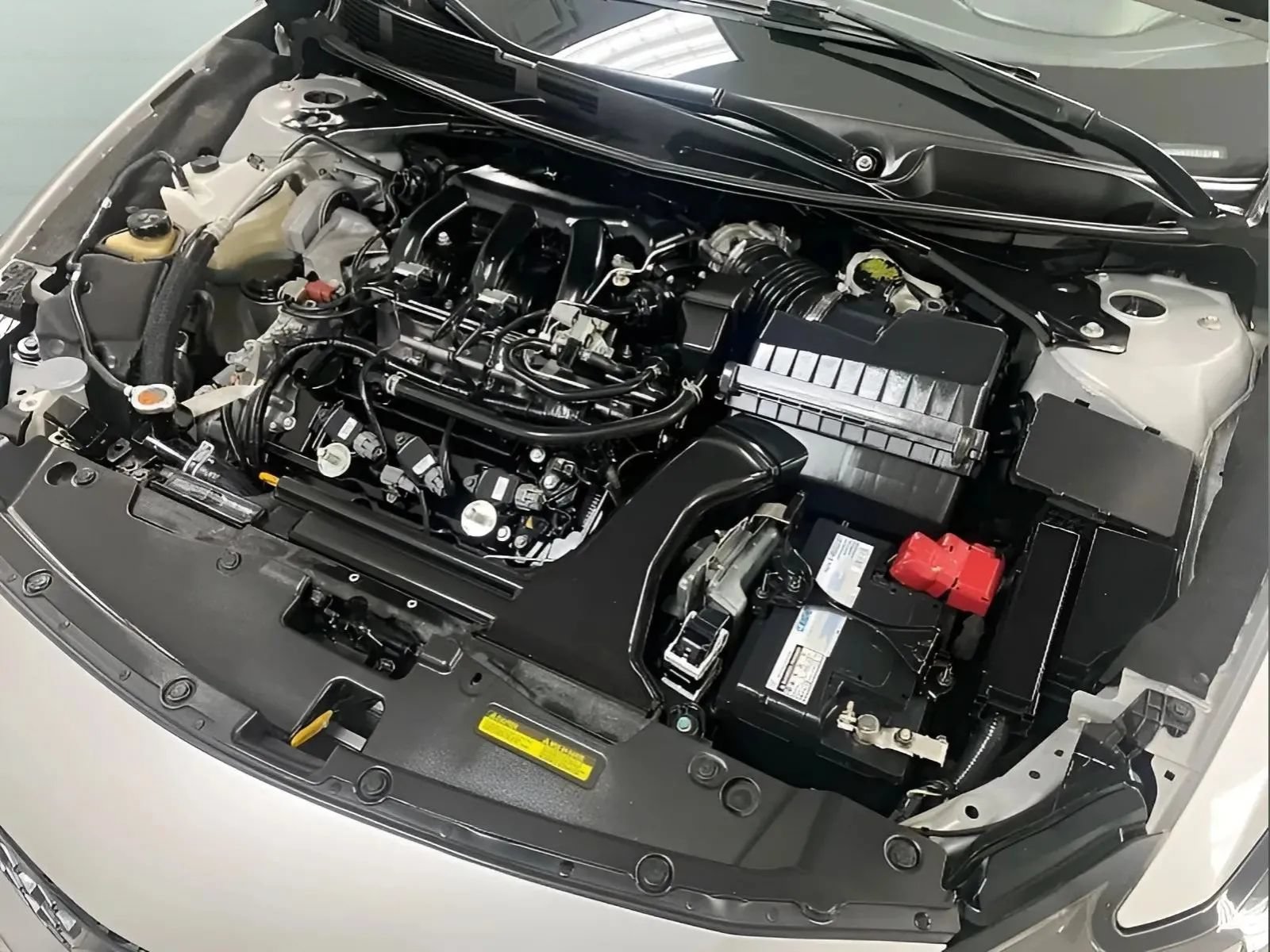 Used 2020 Nissan Maxima 3.5 SL w/ Floor Mat Group FWD image 16