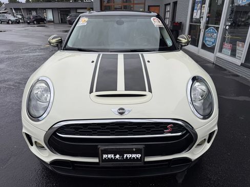 Used 2017 MINI Cooper Clubman S FWD image 3