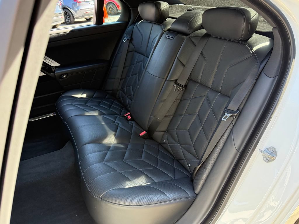 Used 2024 BMW 740i RWD image 31