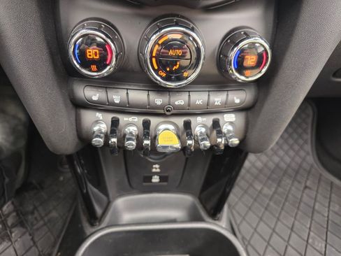 Used 2024 MINI Cooper SE w/ MINI Resolute Edition image 25