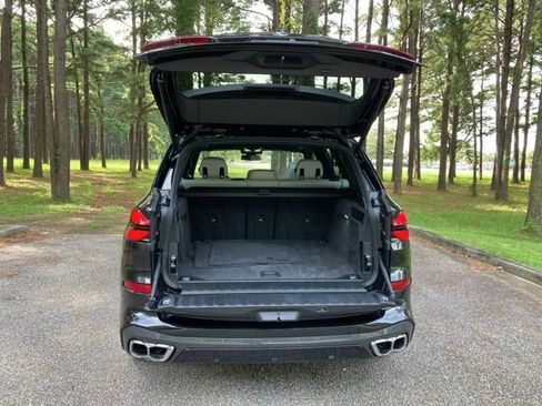 Used 2025 BMW X5 M60i image 19