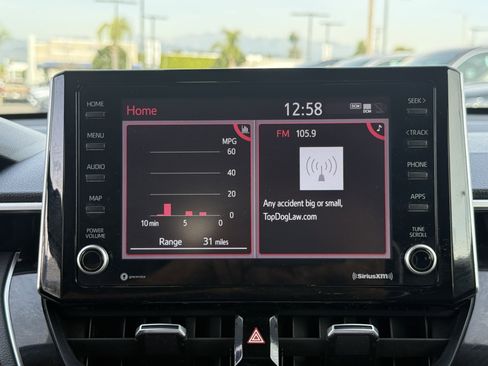 Used 2022 Toyota Corolla Cross XLE w/ Convenience Package image 24