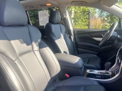 Used 2022 Subaru Ascent Touring AWD/4WD image 18