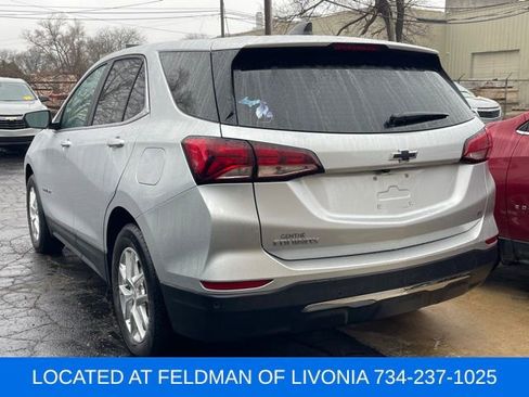 Certified 2022 Chevrolet Equinox LT image 2