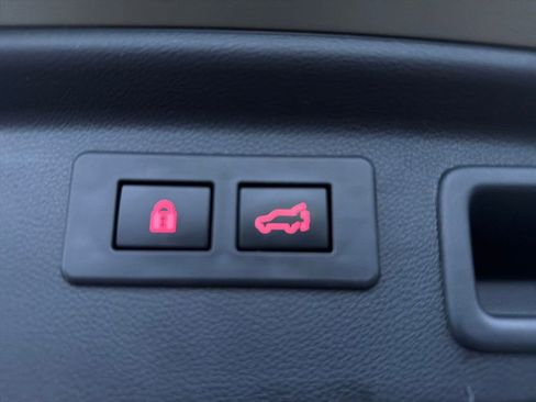 Certified 2023 Subaru Forester Premium image 34