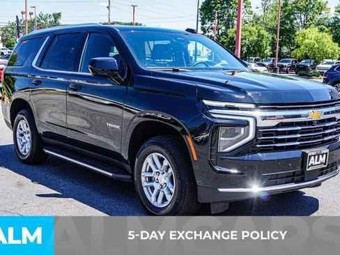 Used 2025 Chevrolet Tahoe LT AWD/4WD image 4
