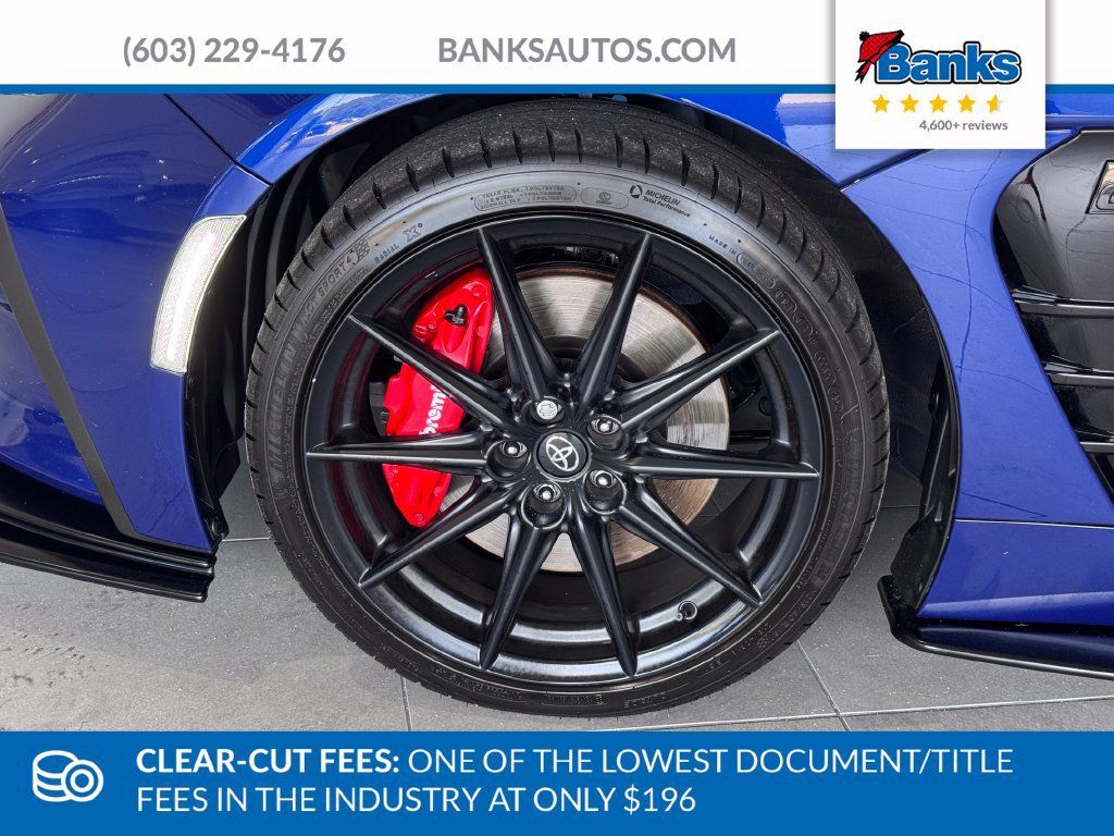 Used 2025 Toyota GR86 Premium w/ Performance Package RWD image 4