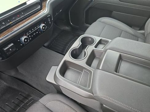 Used 2024 GMC Sierra 2500 SLE w/ SLE Value Package; image 28