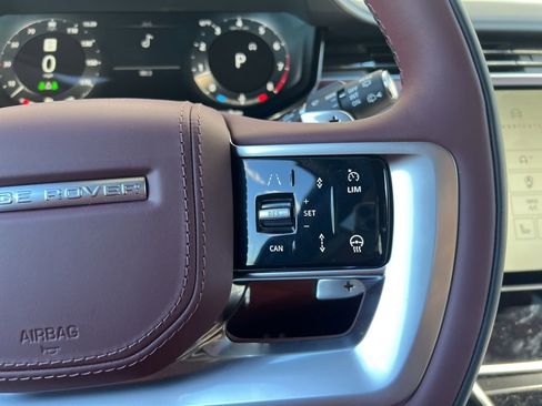 New 2025 Land Rover Range Rover Autobiography AWD/4WD image 20