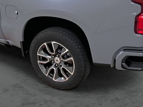 Used 2024 Chevrolet Silverado 1500 RST w/ All Star Edition Plus AWD/4WD image 9