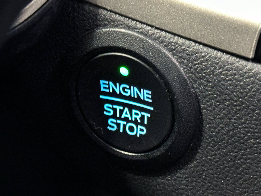 Used 2022 Ford Escape SE w/ Cold Weather Package AWD/4WD image 27