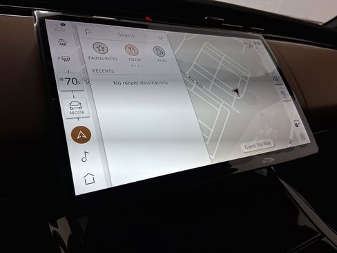 New 2026 Land Rover Range Rover Sport SE image 24