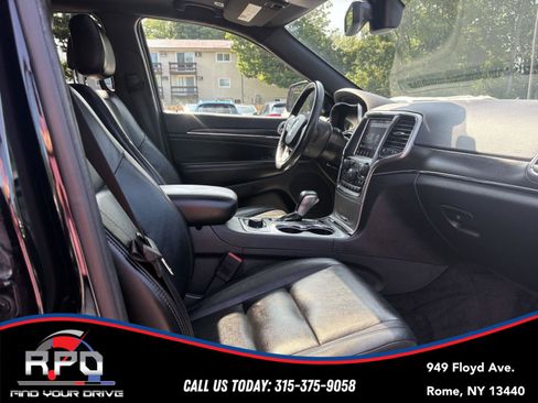 Used 2018 Jeep Grand Cherokee Limited AWD/4WD image 28