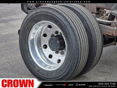 Used 2018 RAM 5500 Tradesman w/ Max Tow Package RWD image 11