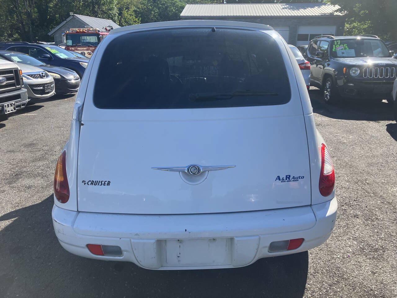 Used 2009 Chrysler PT Cruiser FWD image 7