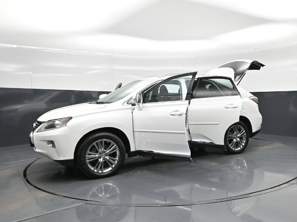 Used 2015 Lexus RX 450h AWD image 31