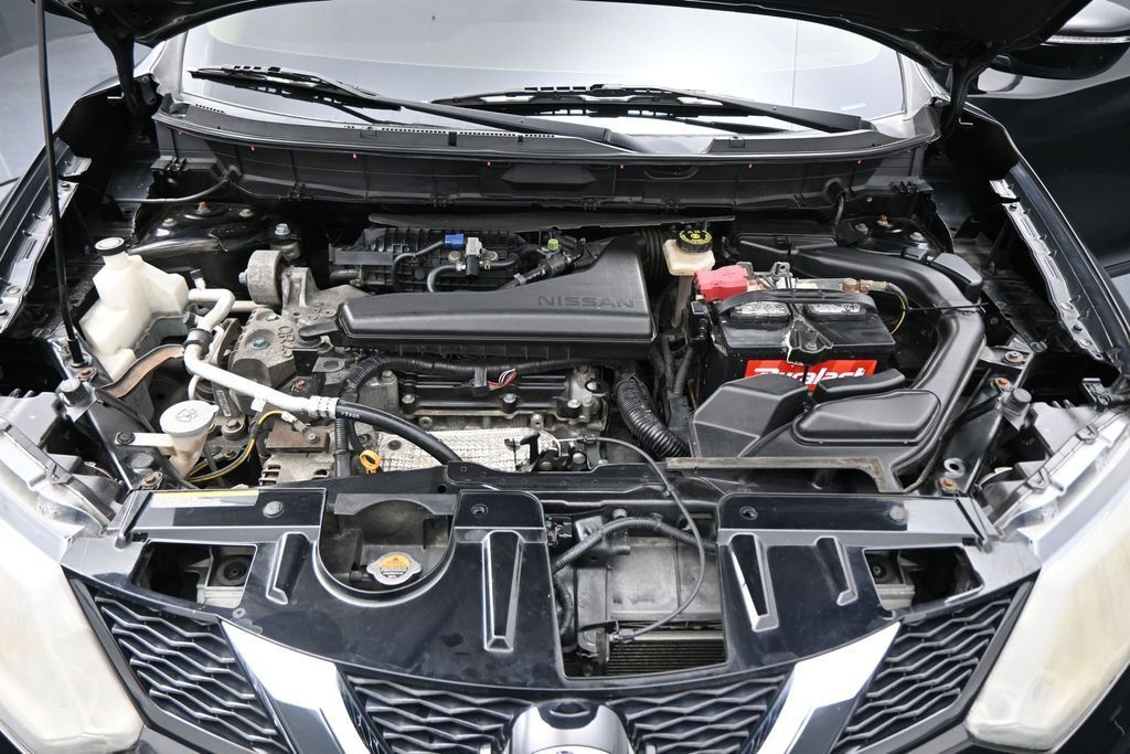 Used 2015 Nissan Rogue SV AWD/4WD image 27
