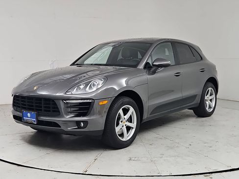 Used 2018 Porsche Macan AWD/4WD image 1