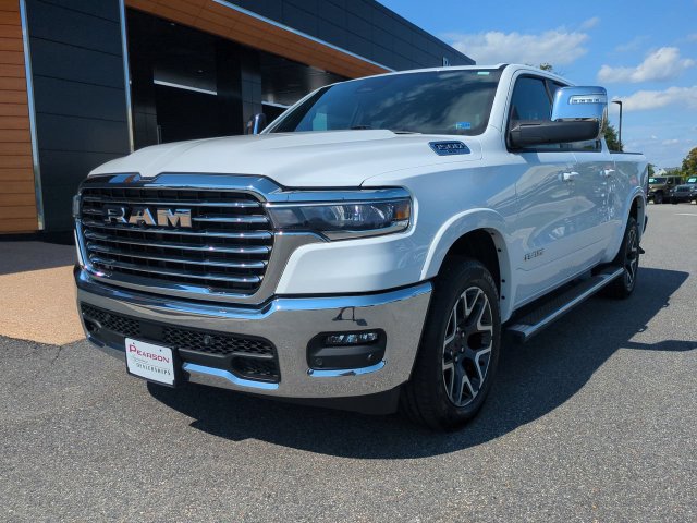 Used 2025 RAM 1500 Laramie w/ Trailer Tow Group AWD/4WD image 8