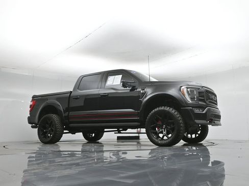 Used 2022 Ford F150 Lariat w/ Equipment Group 502A High AWD/4WD image 3