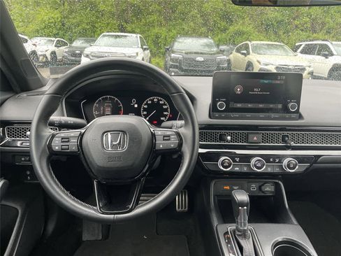 Used 2024 Honda Civic Sport image 18