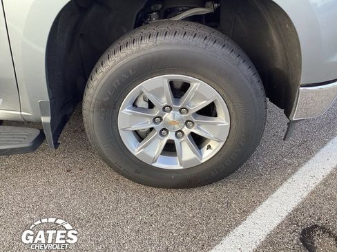Used 2026 Chevrolet Silverado 1500 LT AWD/4WD image 26