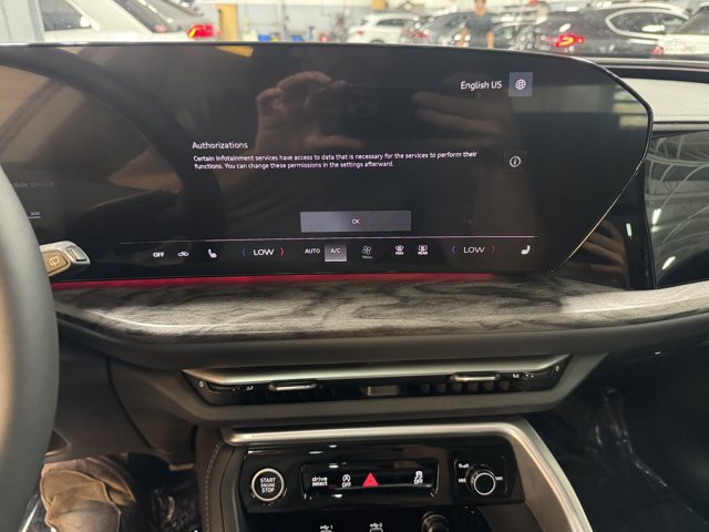 Used 2025 Audi Q5 Premium w/ Convenience Package AWD/4WD image 19