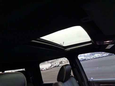 Certified 2017 RAM 1500 Limited image 17