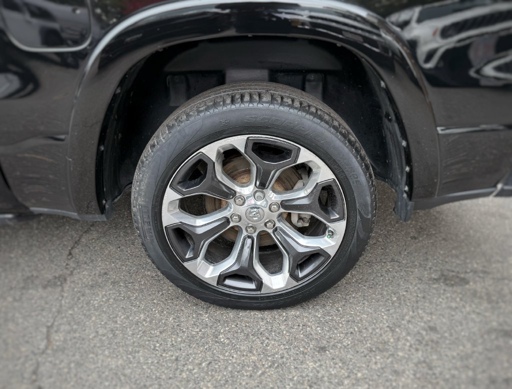 Used 2022 RAM 1500 Limited AWD/4WD image 16
