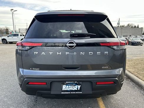 Certified 2025 Nissan Pathfinder SV AWD/4WD image 7