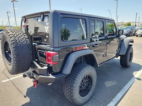 Used 2021 Jeep Wrangler Unlimited Rubicon AWD/4WD image 5