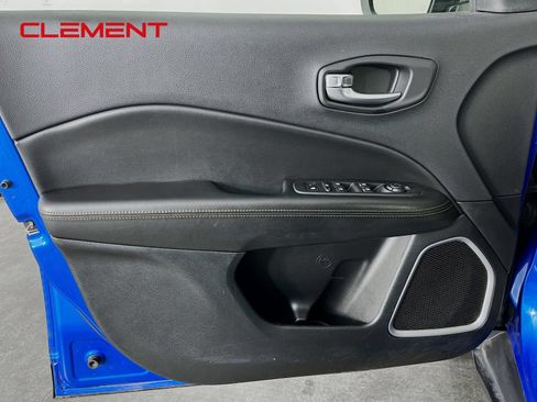Used 2019 Jeep Compass Limited AWD/4WD image 25