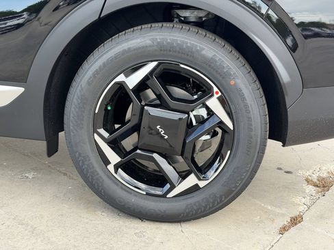 New 2027 Kia Sportage EX FWD image 12