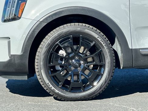 Certified 2023 Kia Telluride SX Prestige X-Pro image 30