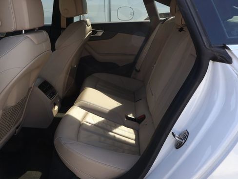 Used 2021 Audi A5 2.0T Premium image 32