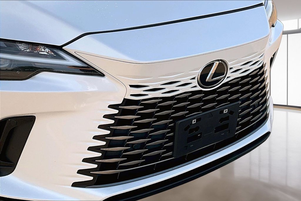 Used 2024 Lexus RX 350 Premium w/ Accessory Package (A2) FWD image 29