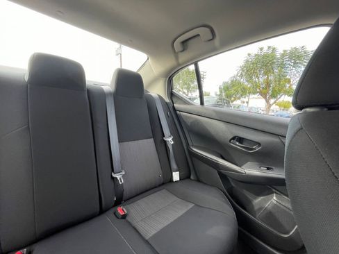 Used 2024 Nissan Sentra SV image 37