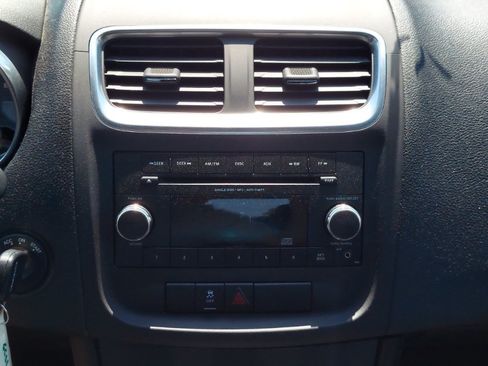 Used 2013 Dodge Avenger SE FWD image 13
