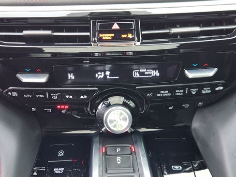 Used 2023 Acura MDX A-Spec image 23