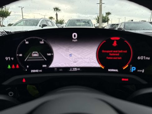 Used 2023 Porsche Taycan RWD image 36
