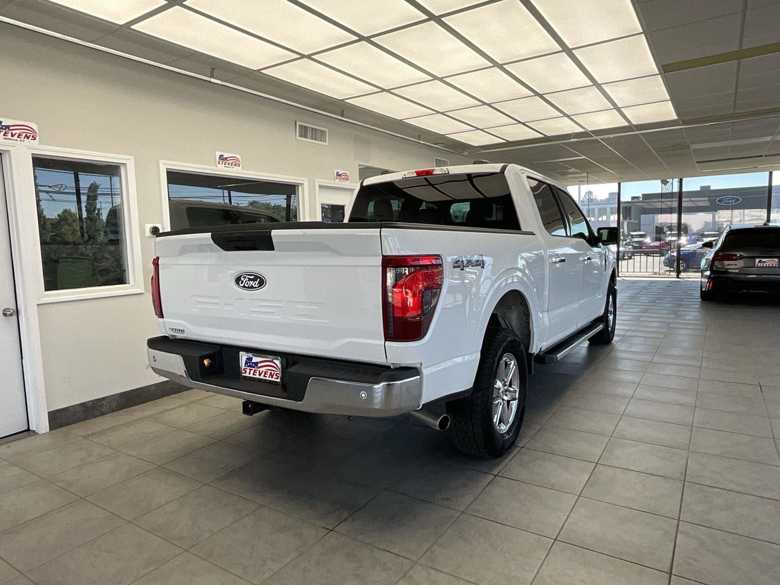 Used 2025 Ford F150 XLT w/ Equipment Group 301A Standard AWD/4WD image 5