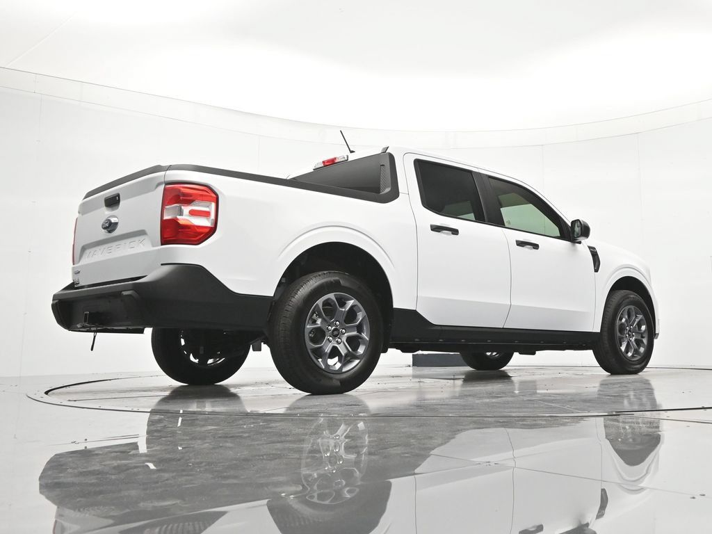 Used 2024 Ford Maverick XLT FWD image 40
