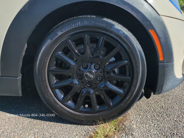 Used 2018 MINI Cooper 2-Door Hardtop FWD image 12