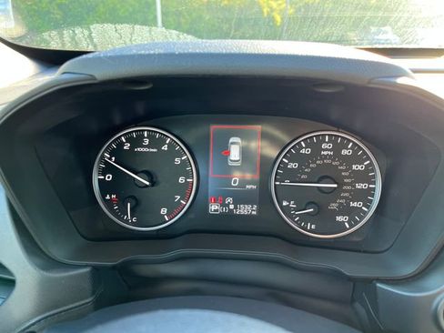 Certified 2025 Subaru Forester Premium image 15