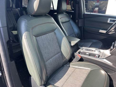 Used 2022 Ford Explorer Timberline w/ Timberline Technology Package AWD/4WD image 21