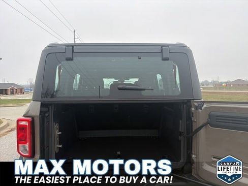 New 2025 Ford Bronco 4-Door image 7