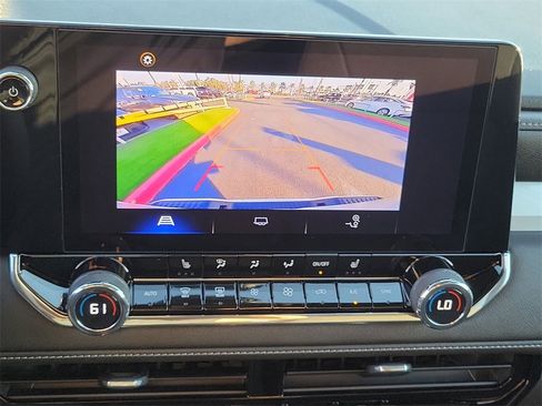 Used 2023 Chevrolet Colorado LT w/ LT Convenience Package II image 10