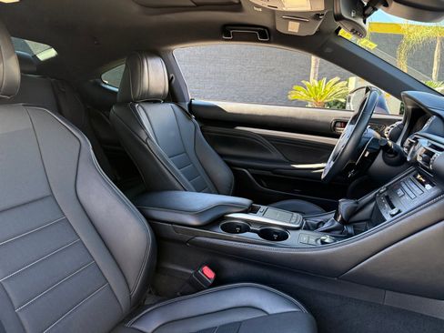 Used 2019 Lexus RC 300 image 17